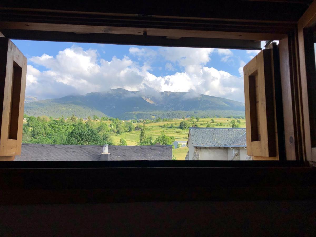 Charmant Appartement Dans Le Village/Coqueto Apartamento En El Pueblecito La Cabanasse Kültér fotó